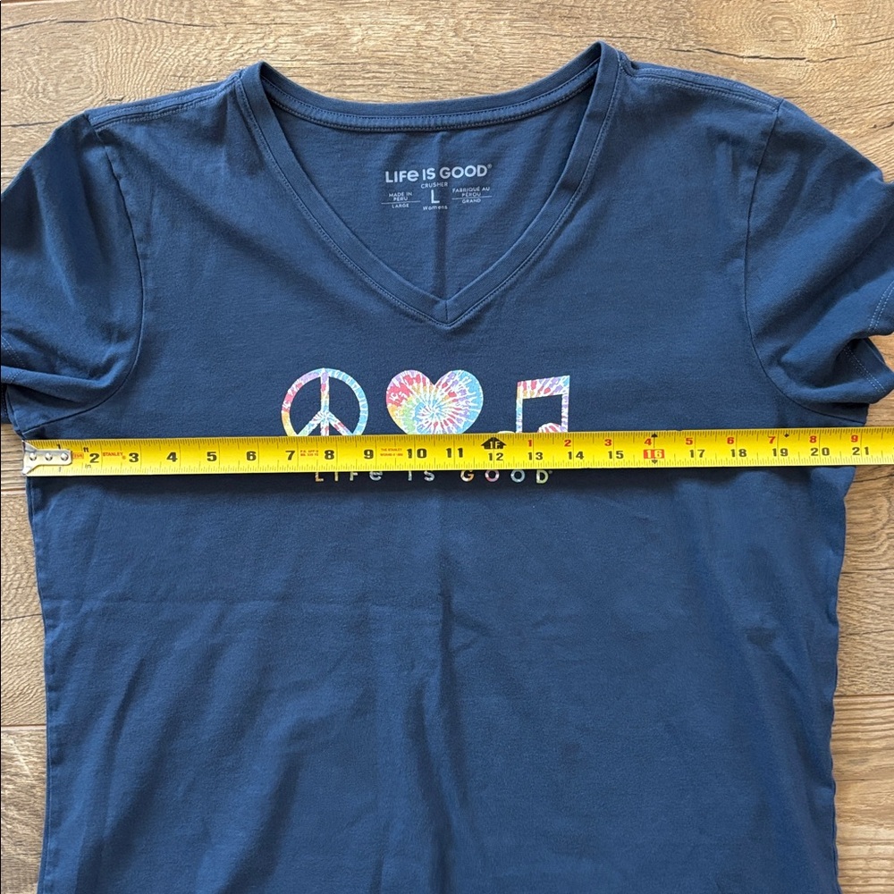 Life is Good Crusher Short Sleeve V-Neck T-Shirt Womens Large Peace, Love, Music - Picture 5 of 8